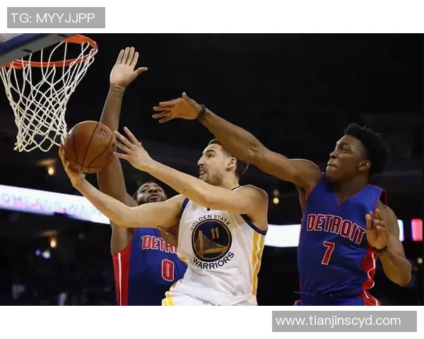 勇士与公牛激战全场回顾11月21日第四节精彩瞬间分析